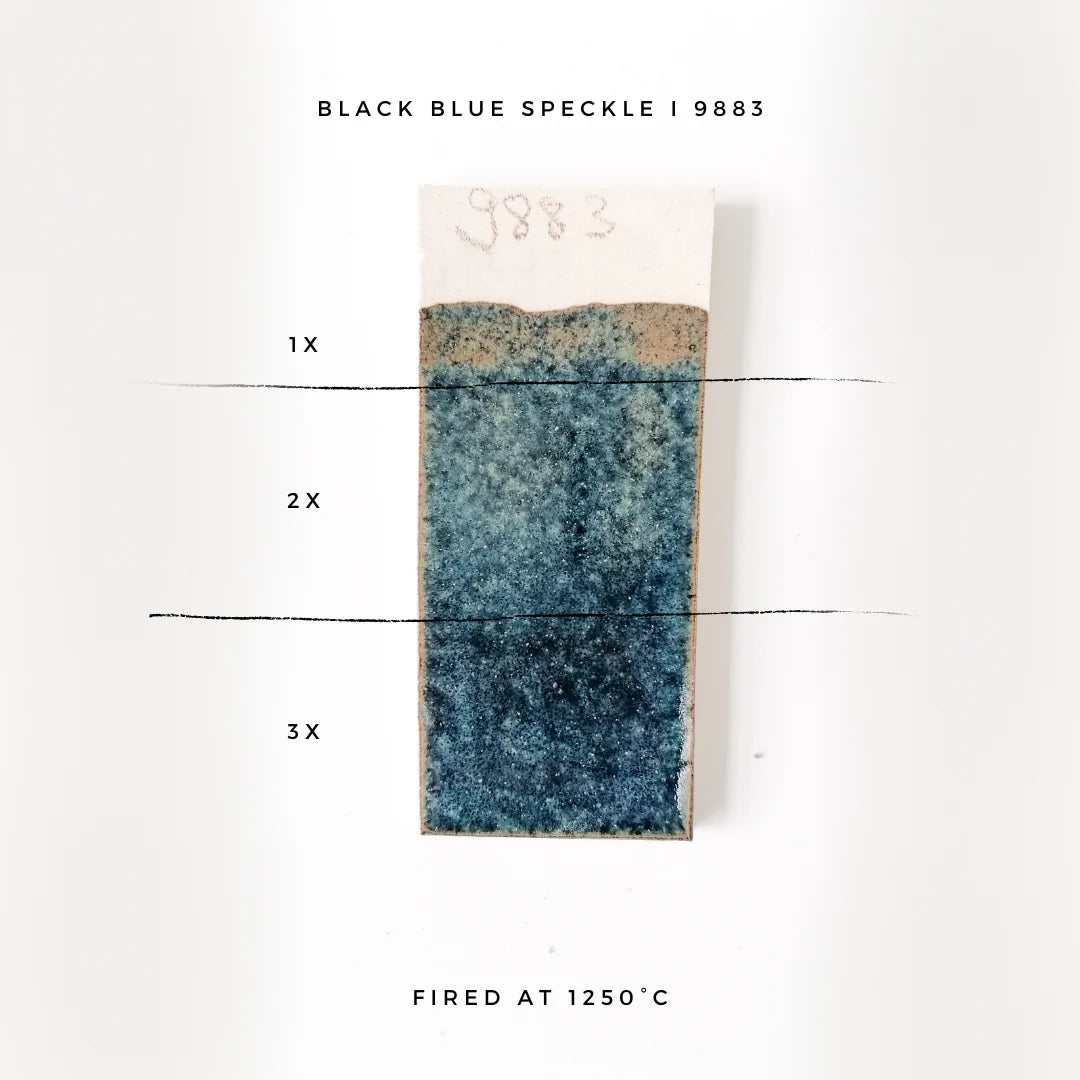 Email Grès Botz 9883 Bleu noir craquelé